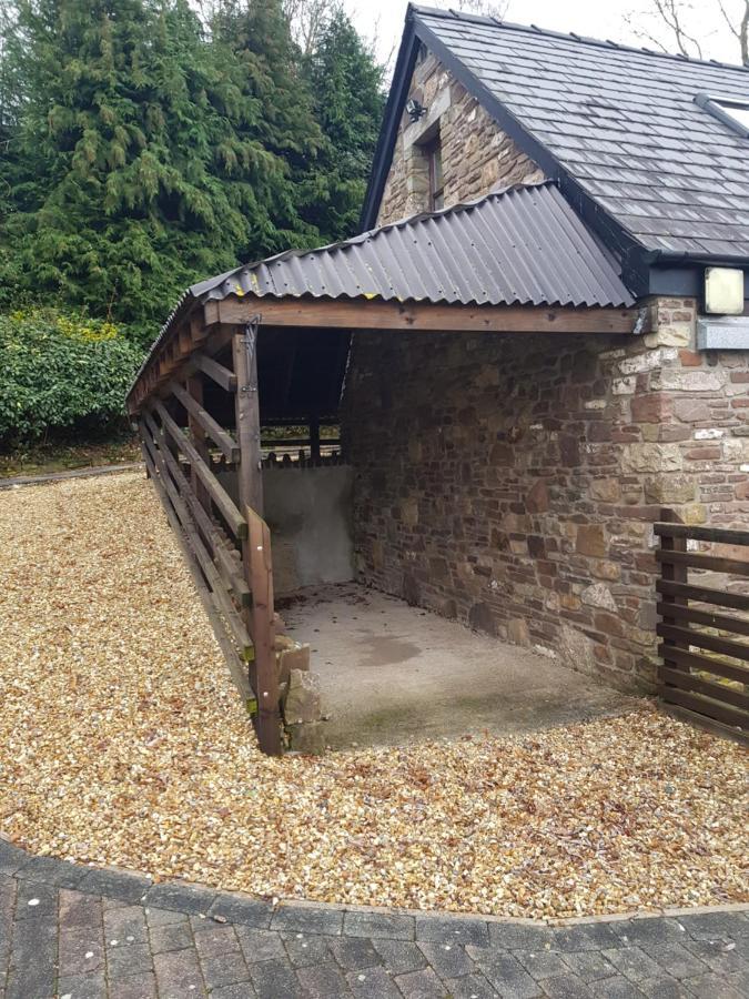 The Loft Apartment Abergavenny Exterior foto
